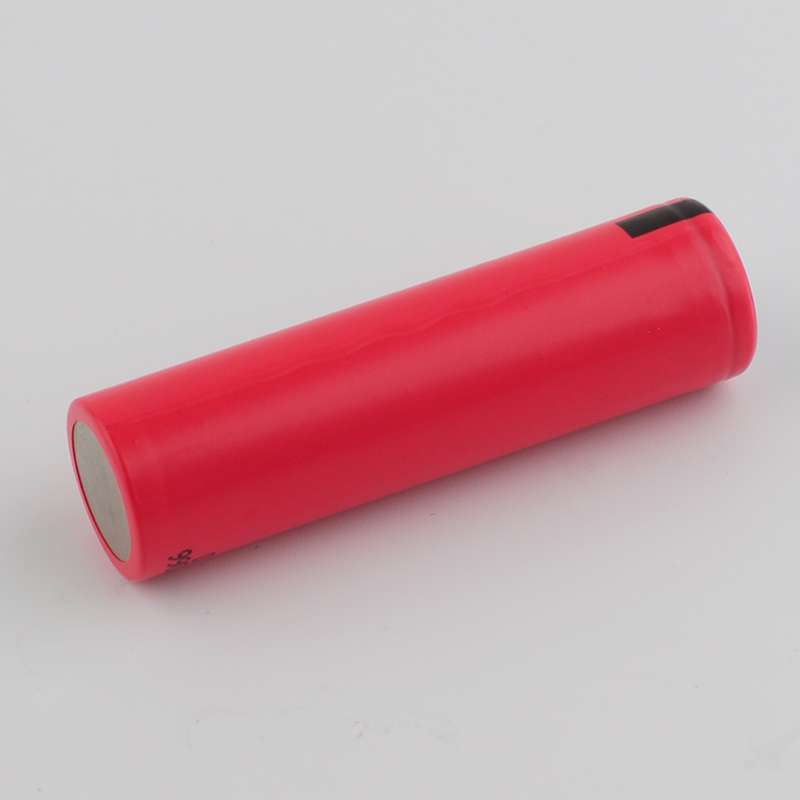 Mesure dimensionnelle standard cellule 18650 Sanyo NCR18650GA